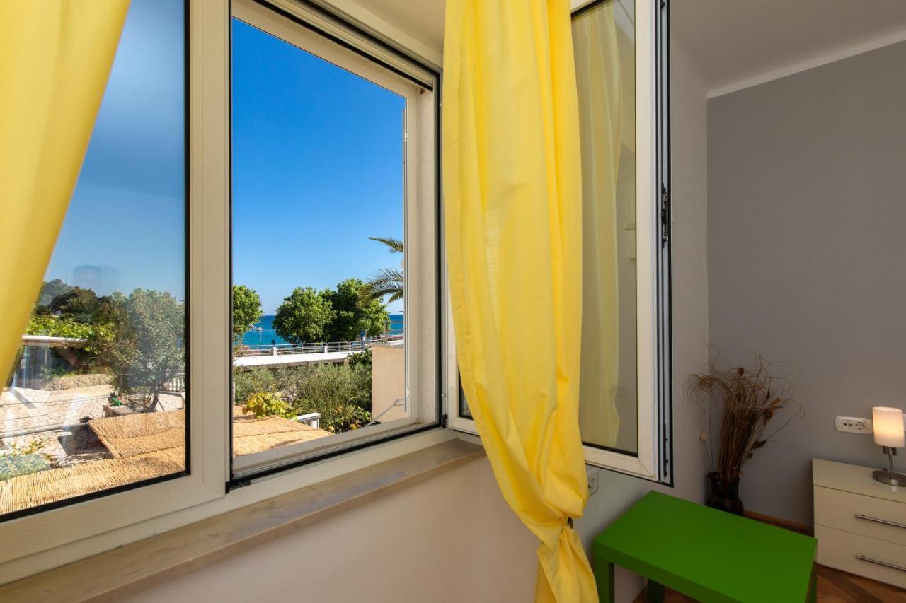 Apartment Portapisana Just 50M From The Beach Krk Town Exteriör bild